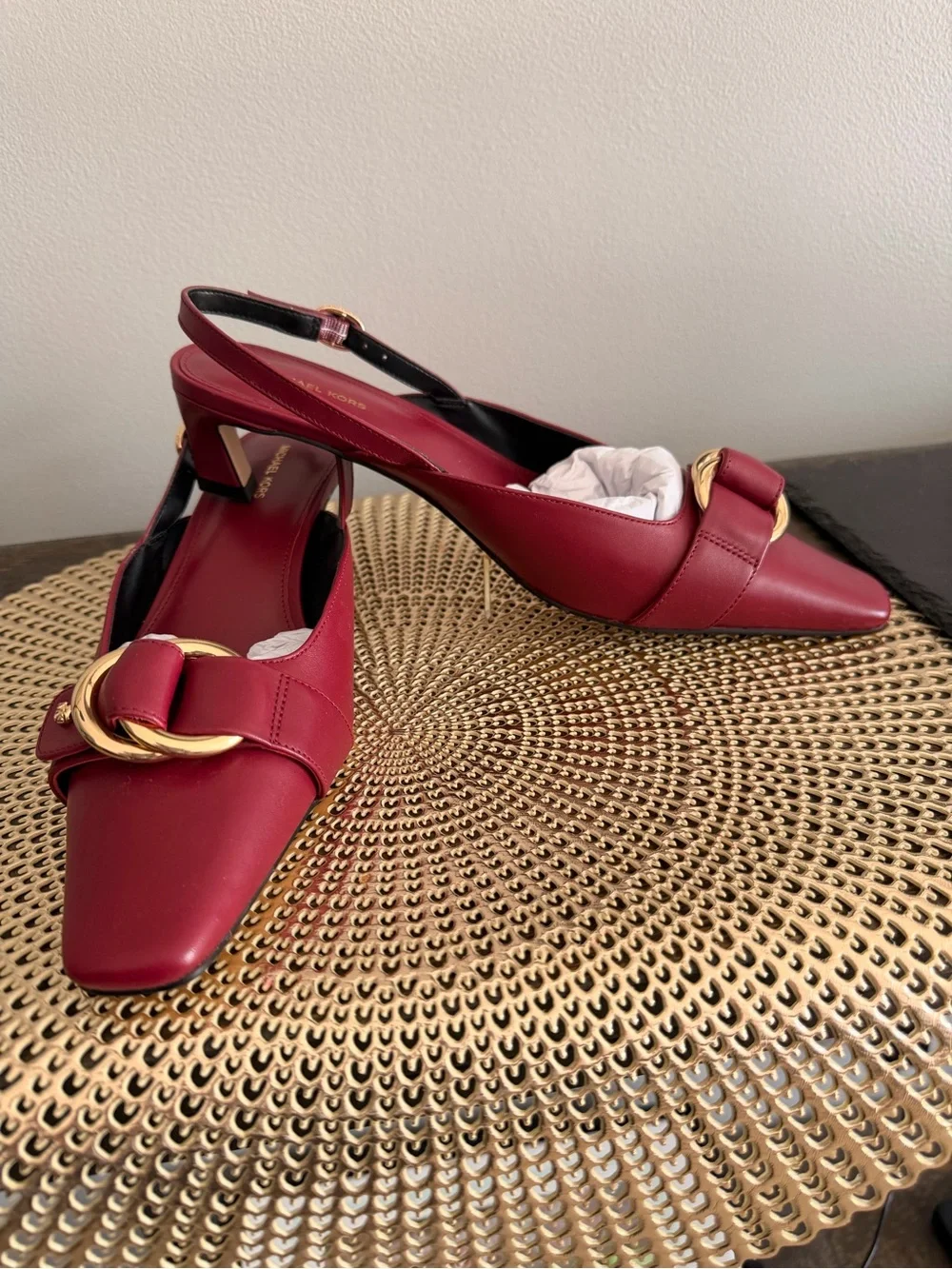 Michael Kors Burgundy Slingback Kitten Heel with Gold Buckle Size 8 NWOT - Picture 6 of 11